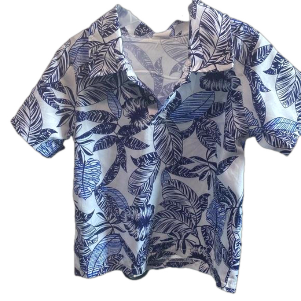 5/$25. 4T boys tropical sports shirt 🌴